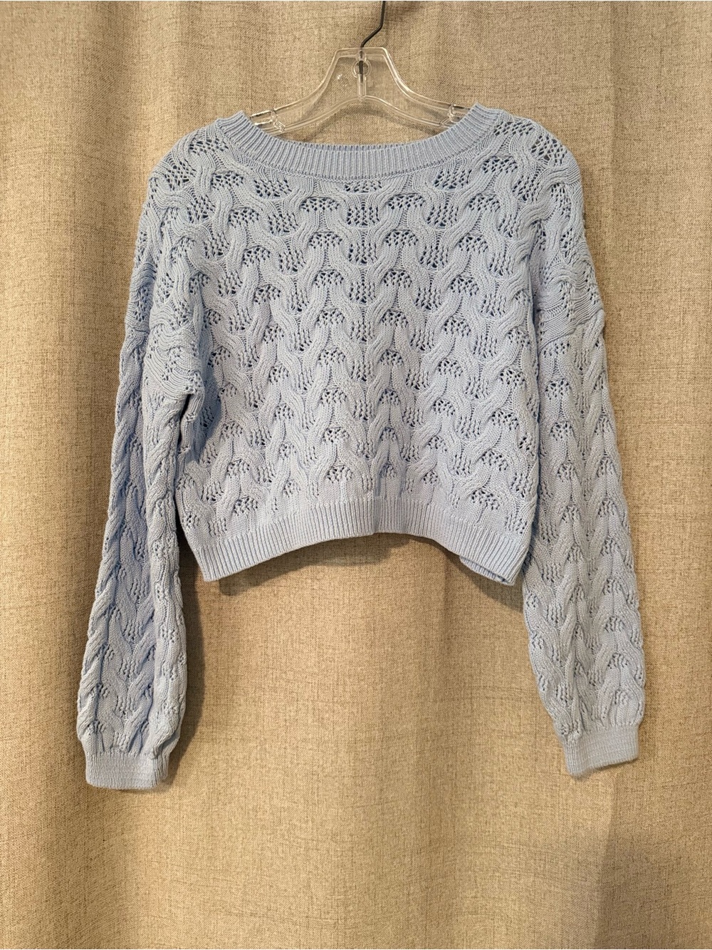 Willow & Wind Light Blue Cropped Cable Knit Sweater | M